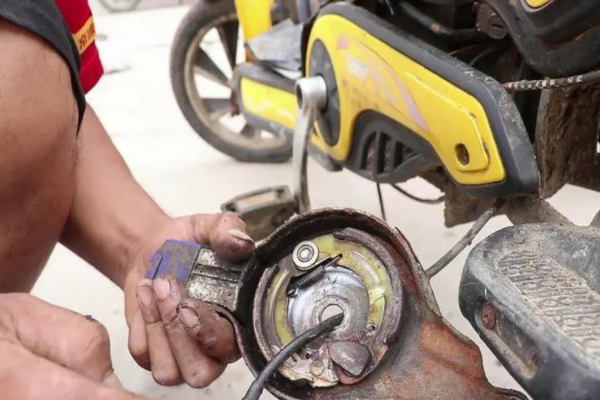 沈阳市电动车刹车故障